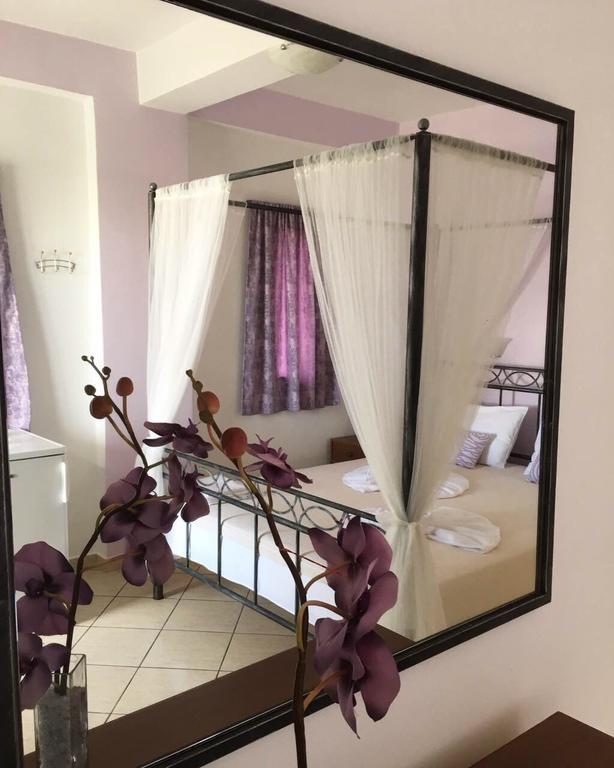 Panorama Elafonisos Hotel Екстериор снимка