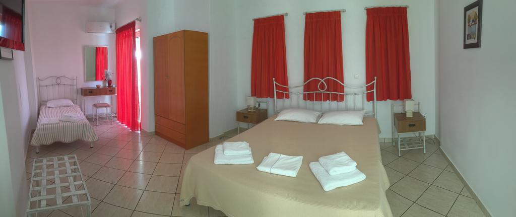 Panorama Elafonisos Hotel Екстериор снимка