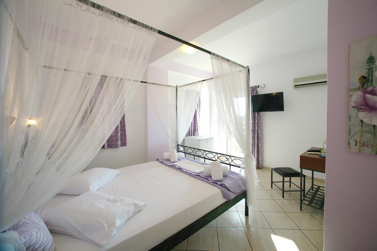 Panorama Elafonisos Hotel Екстериор снимка