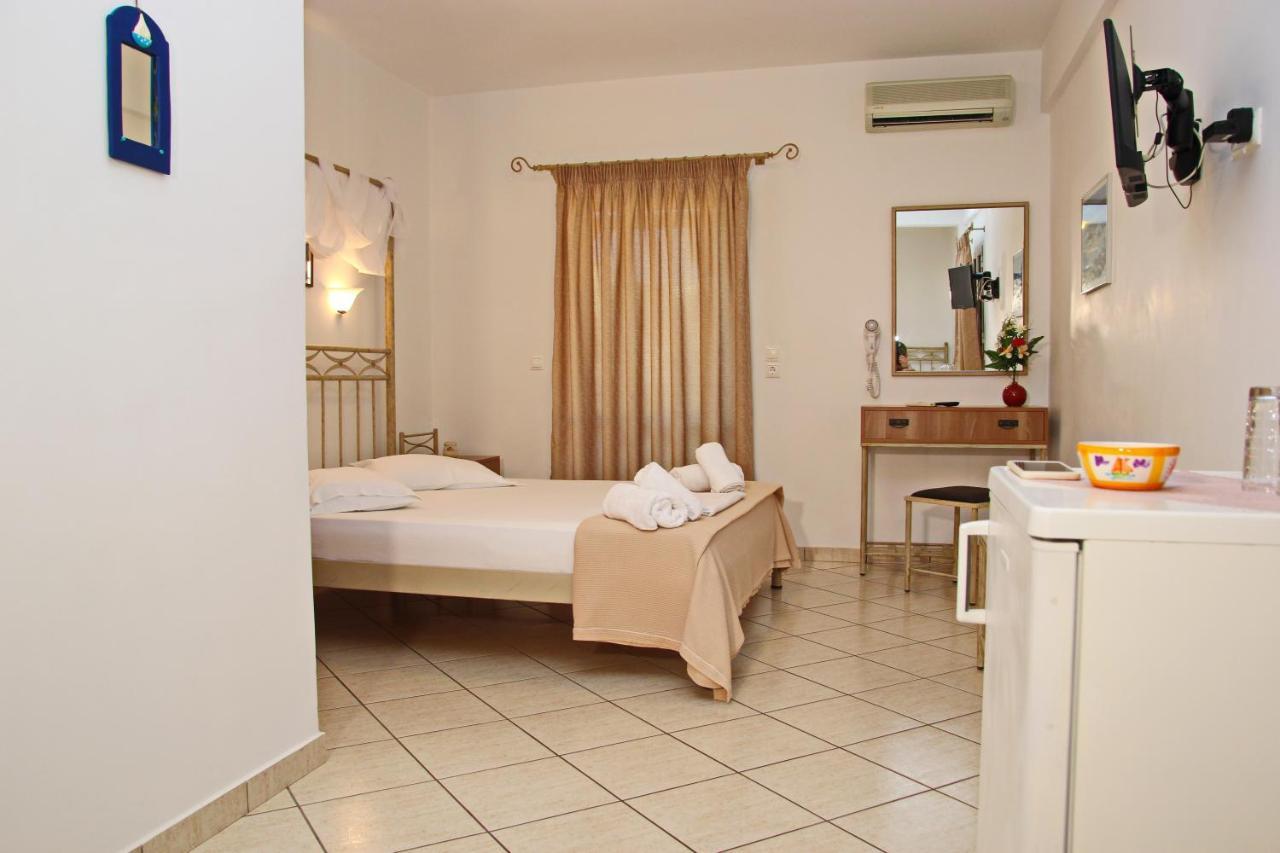 Panorama Elafonisos Hotel Екстериор снимка